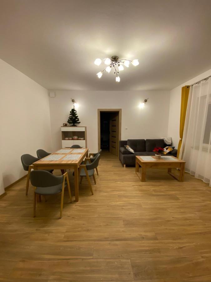 Noclegi Dukla Buitenkant foto